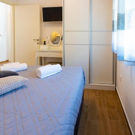 Apartments Jasa Deluxe Makarska Esterno foto
