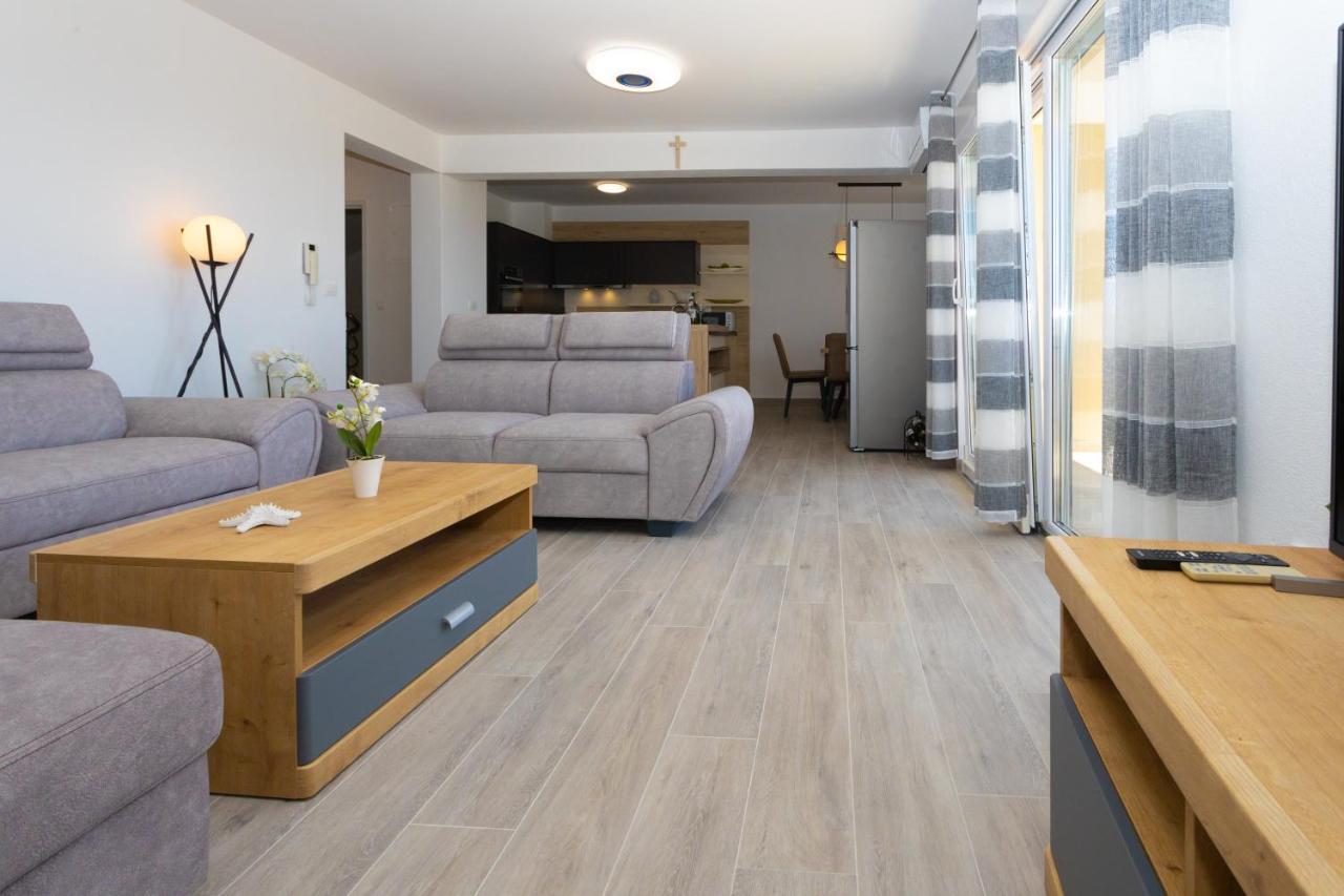 Apartments Jasa Deluxe Makarska Esterno foto