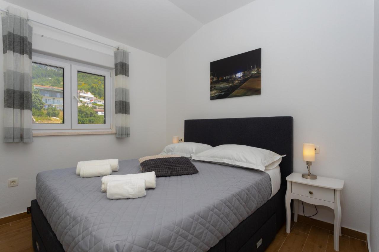 Apartments Jasa Deluxe Makarska Esterno foto