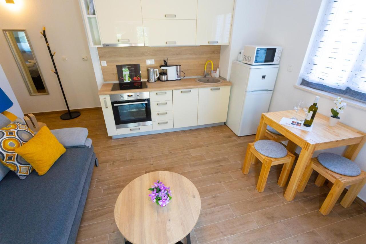 Apartments Jasa Deluxe Makarska Esterno foto