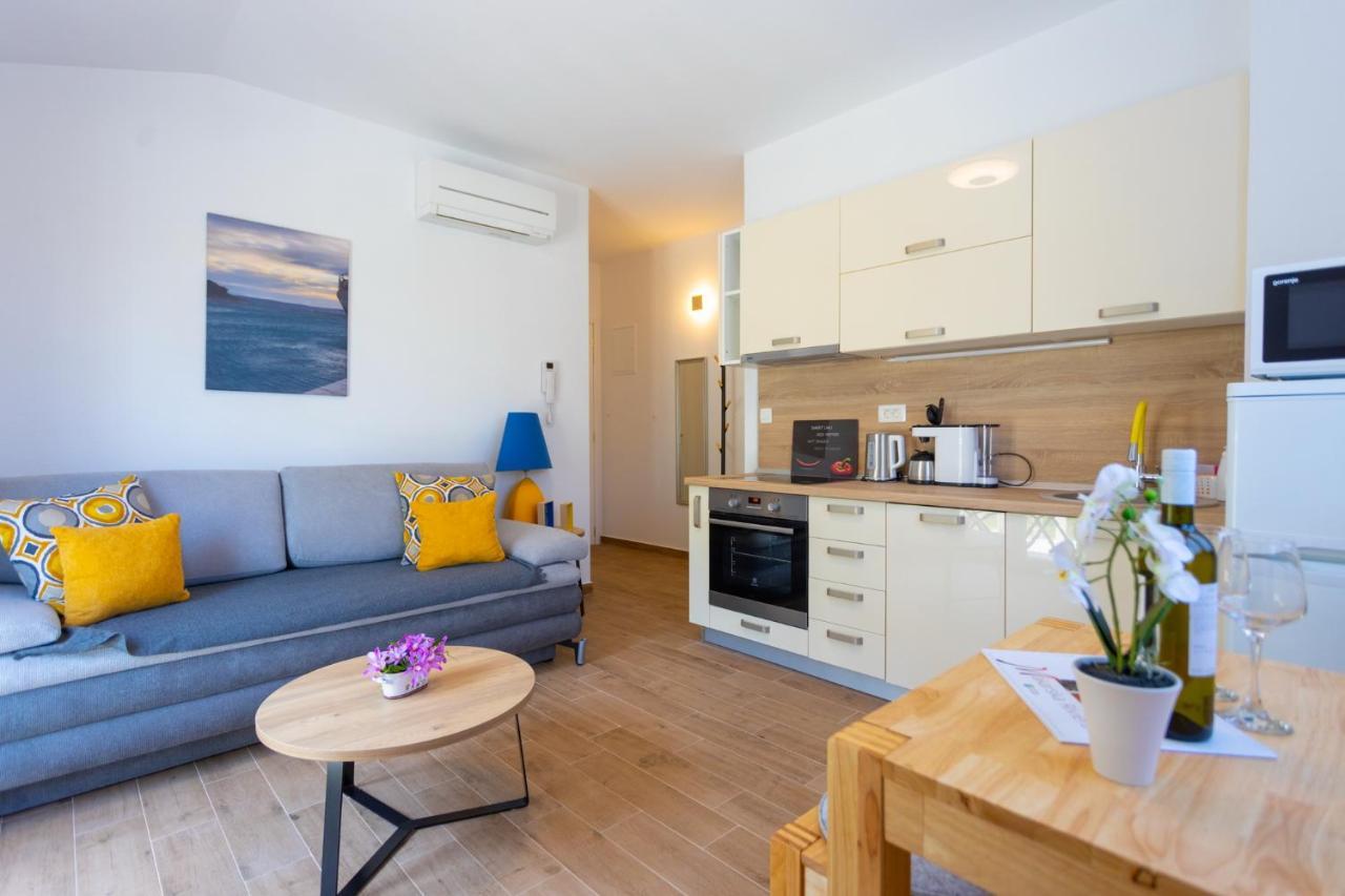 Apartments Jasa Deluxe Makarska Esterno foto