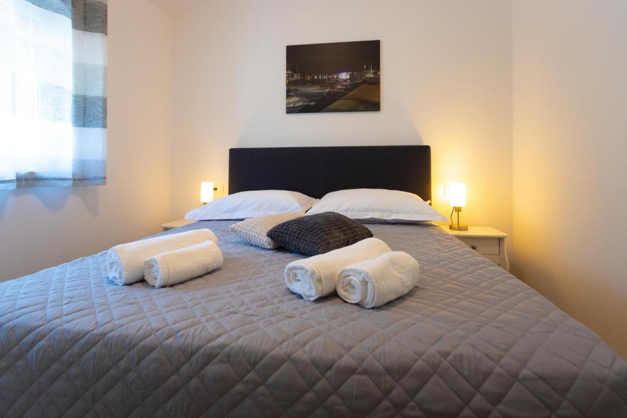 Apartments Jasa Deluxe Makarska Esterno foto