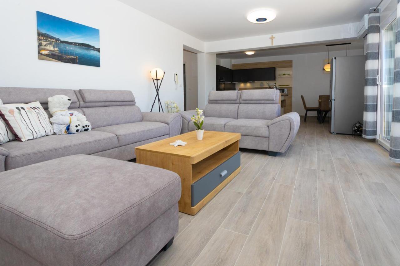 Apartments Jasa Deluxe Makarska Esterno foto